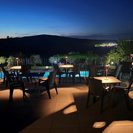 Frühstückspension Antico Borgo Il Cardino 3*