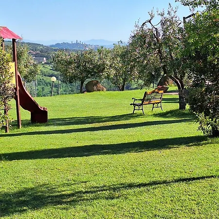 Bed & Breakfast Antico Borgo Il Cardino 3*